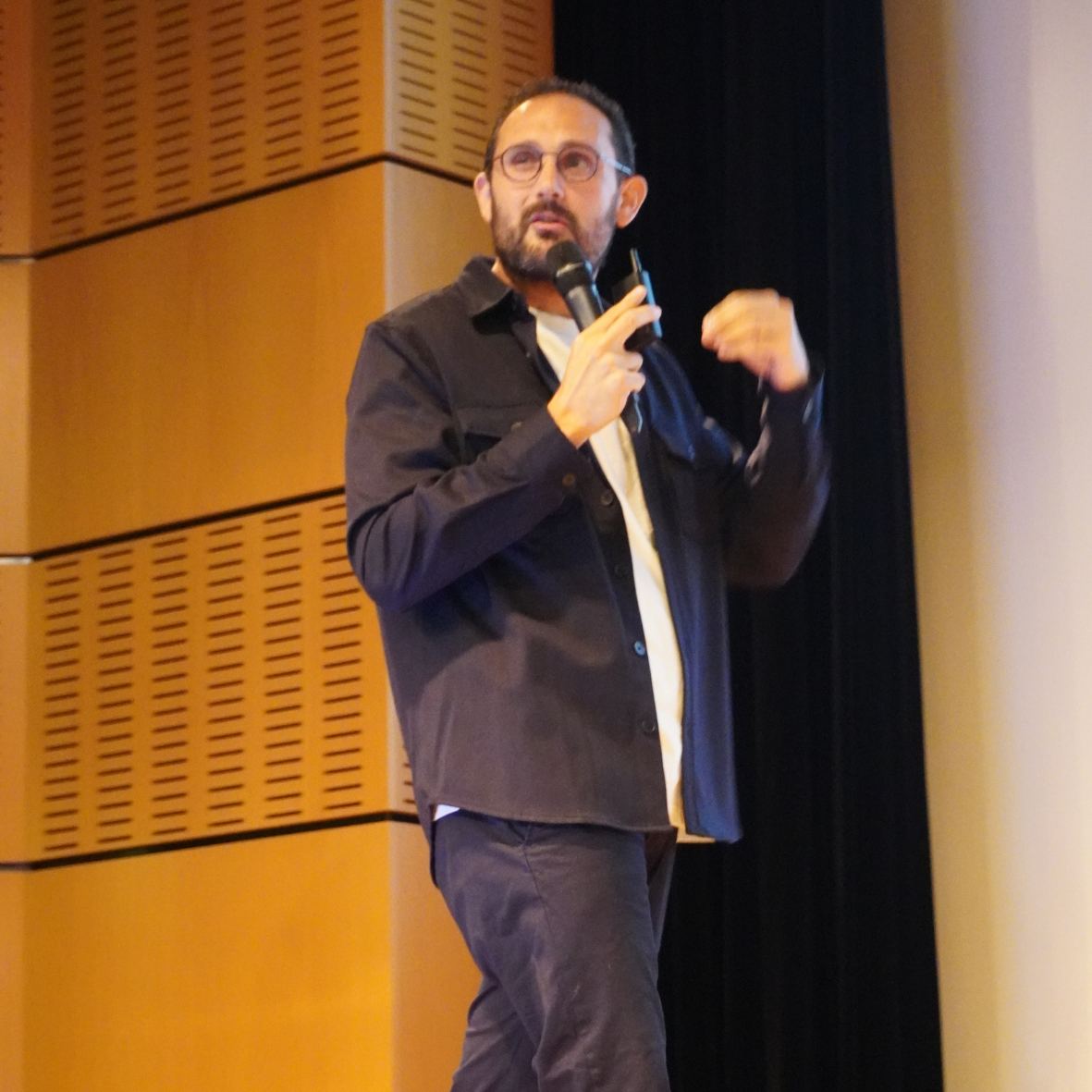 Yannick Binhas sur scène